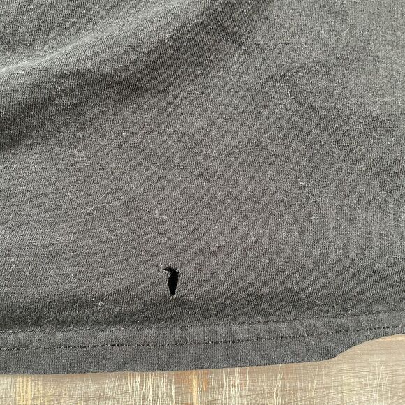 Taylor Swift 1989 World Tour Shirt - Picture 4 of 4